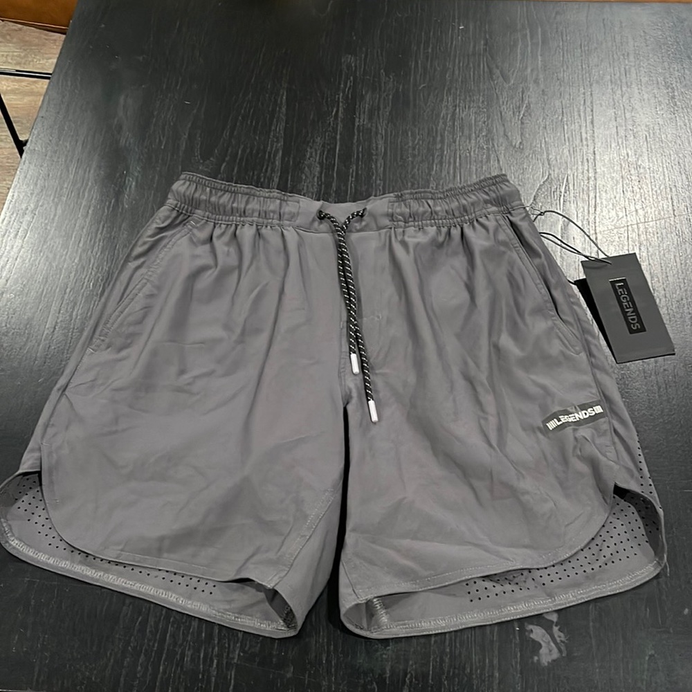 Legends Luka short in charcoal gray 7 inch